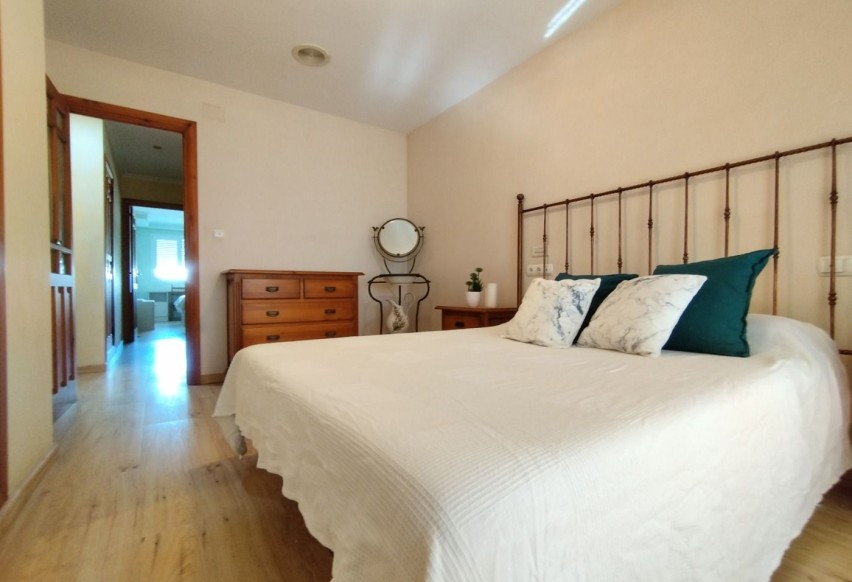 Alquiler a largo plazo - Apartamento / piso - Elche - Altabix