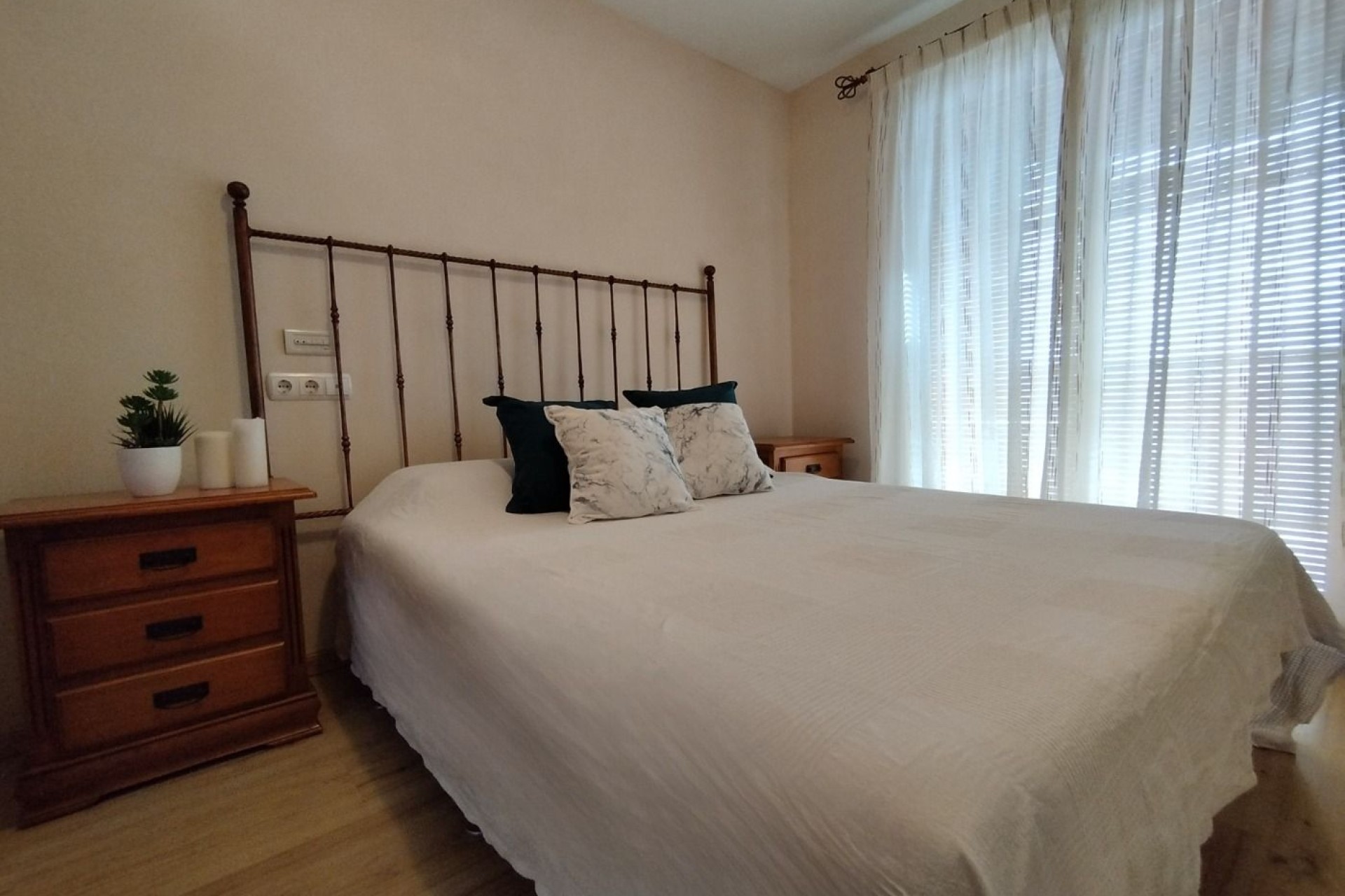 Alquiler a largo plazo - Apartamento / piso - Elche - Altabix