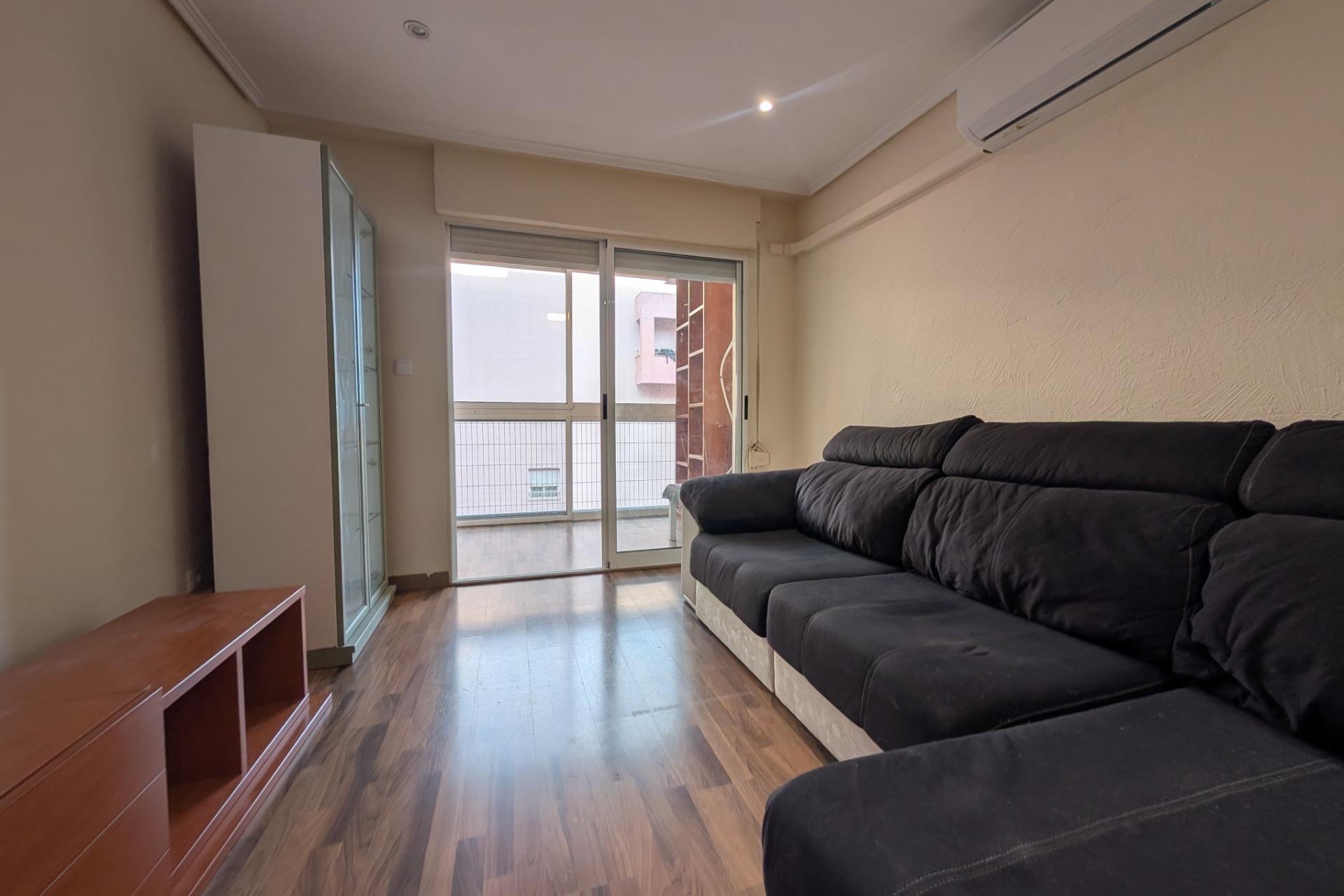 Alquiler a largo plazo - Apartamento / piso - Elche - Carrús Este