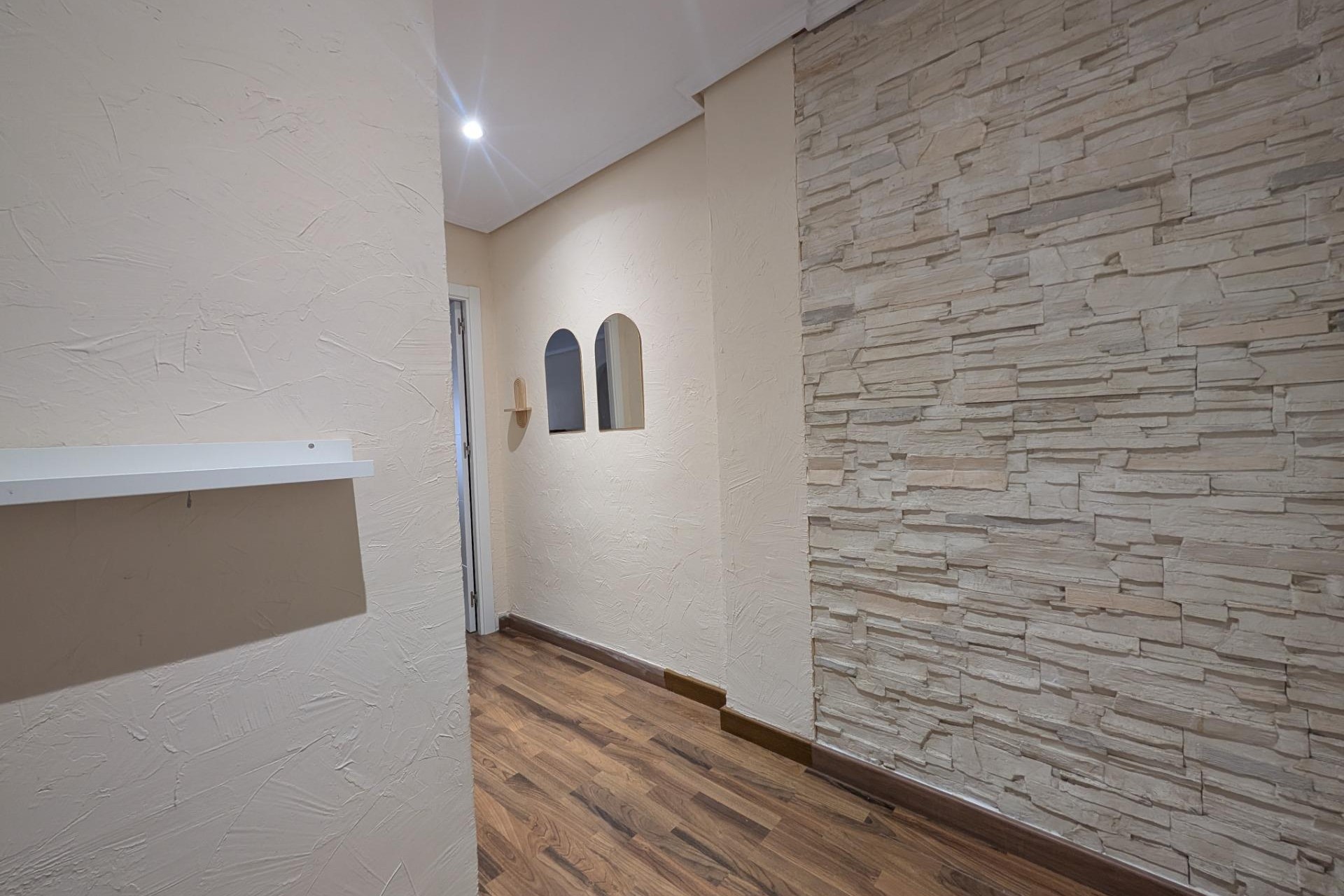 Alquiler a largo plazo - Apartamento / piso - Elche - Carrús Este