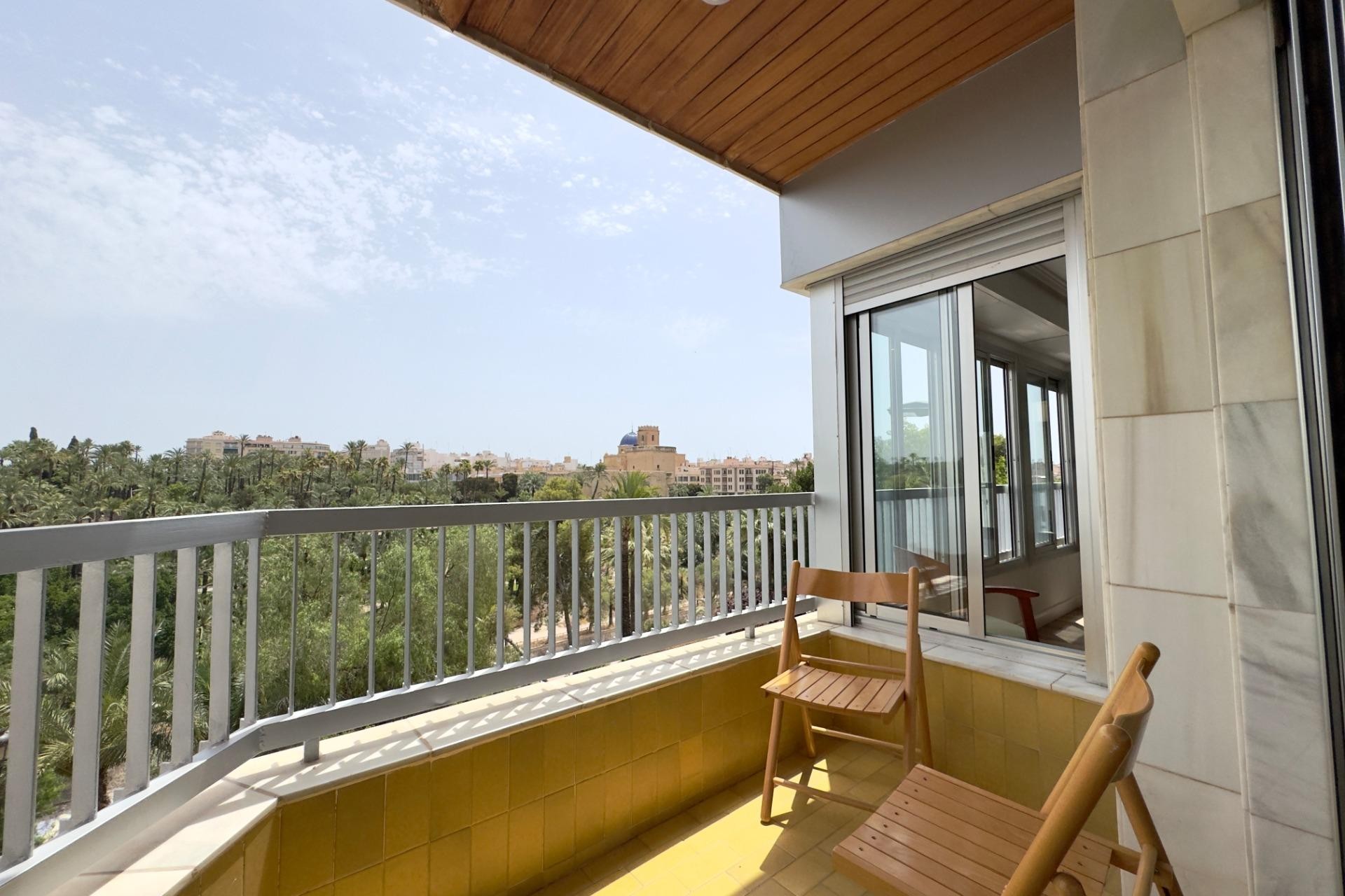 Alquiler a largo plazo - Apartamento / piso - Elche - Corazon de Jesus