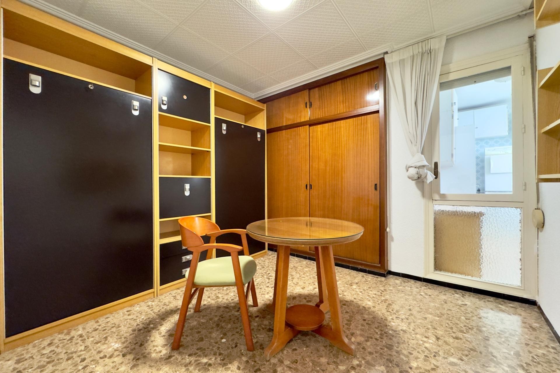 Alquiler a largo plazo - Apartamento / piso - Elche - Corazon de Jesus