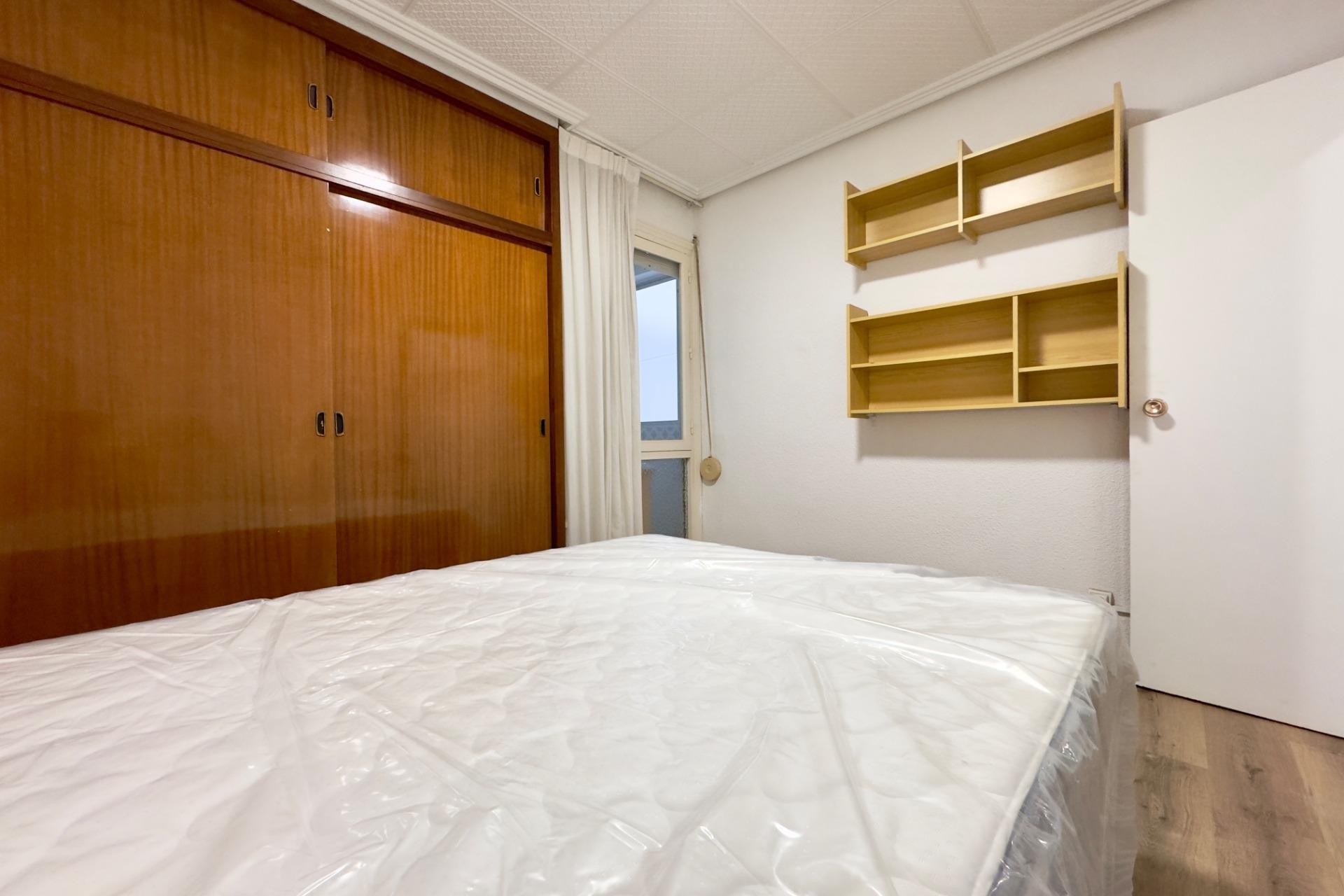 Alquiler a largo plazo - Apartamento / piso - Elche - Corazon de Jesus