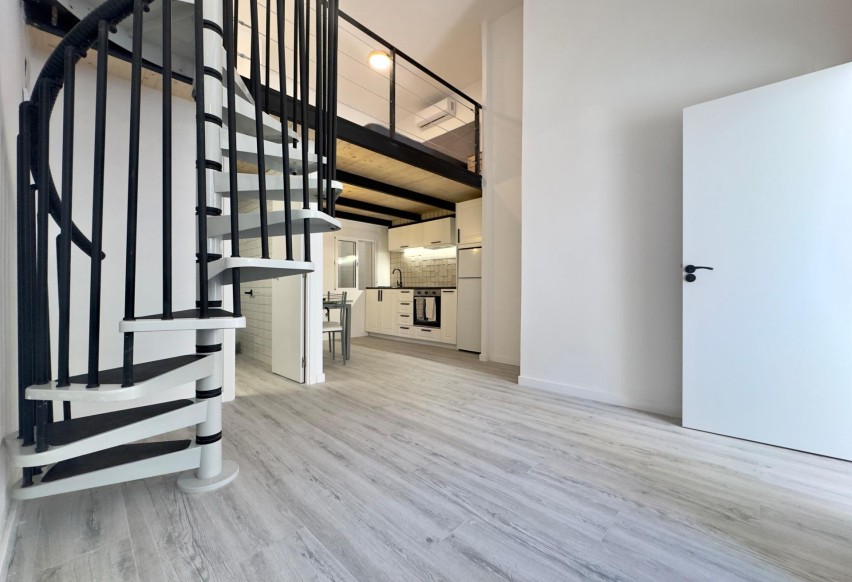 Alquiler a largo plazo - Apartamento / piso - Elche - Cortes valencianas