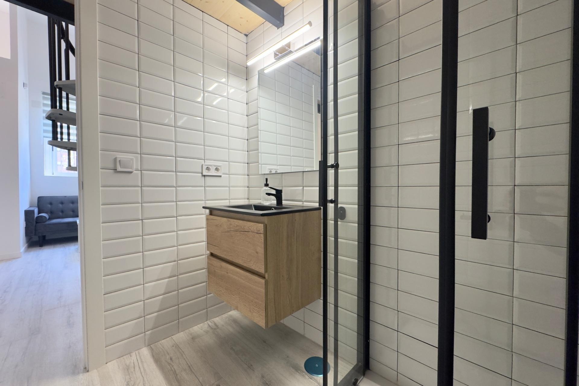 Alquiler a largo plazo - Apartamento / piso - Elche - Cortes valencianas