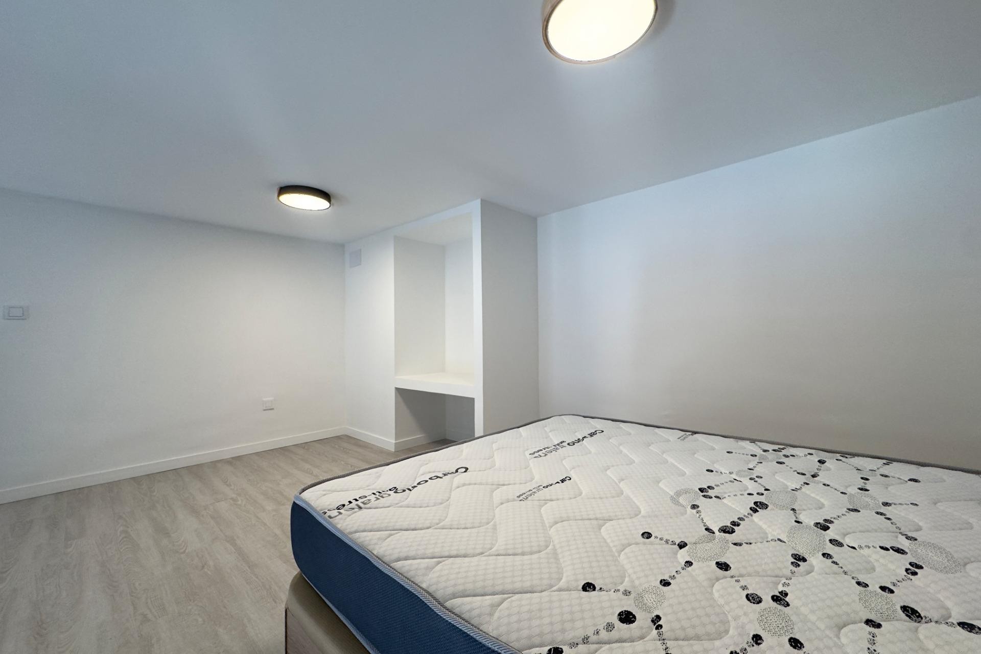 Alquiler a largo plazo - Apartamento / piso - Elche - Cortes valencianas