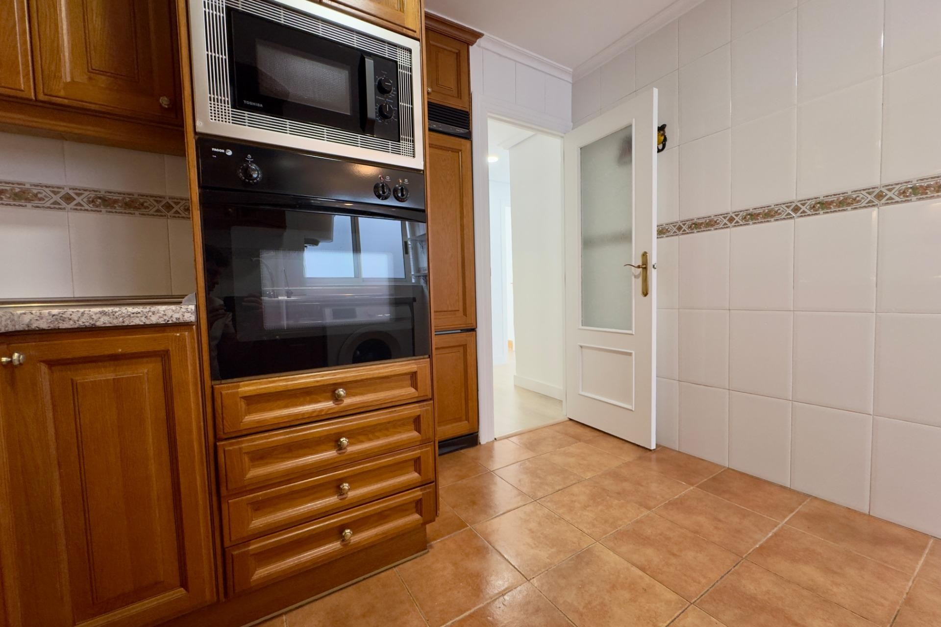 Alquiler a largo plazo - Apartamento / piso - Elche - Plaza Madrid