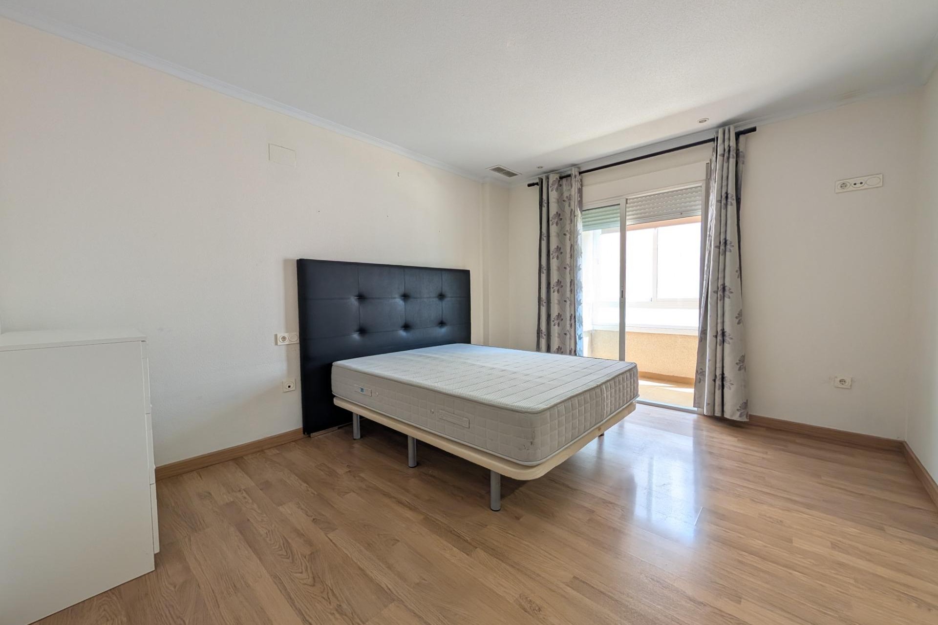 Alquiler a largo plazo - Apartment - Elche - Porcelanosa
