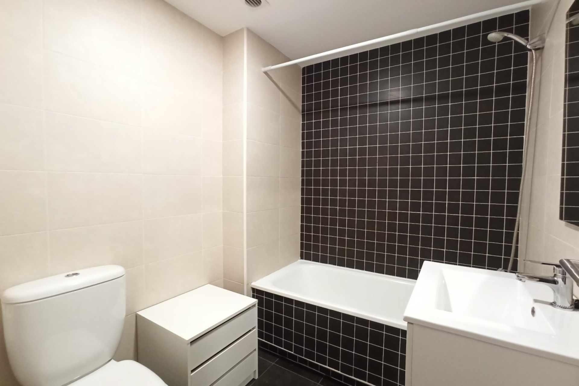 Alquiler a largo plazo - Apartment - Elche - Universidad - Ciudad deportiva