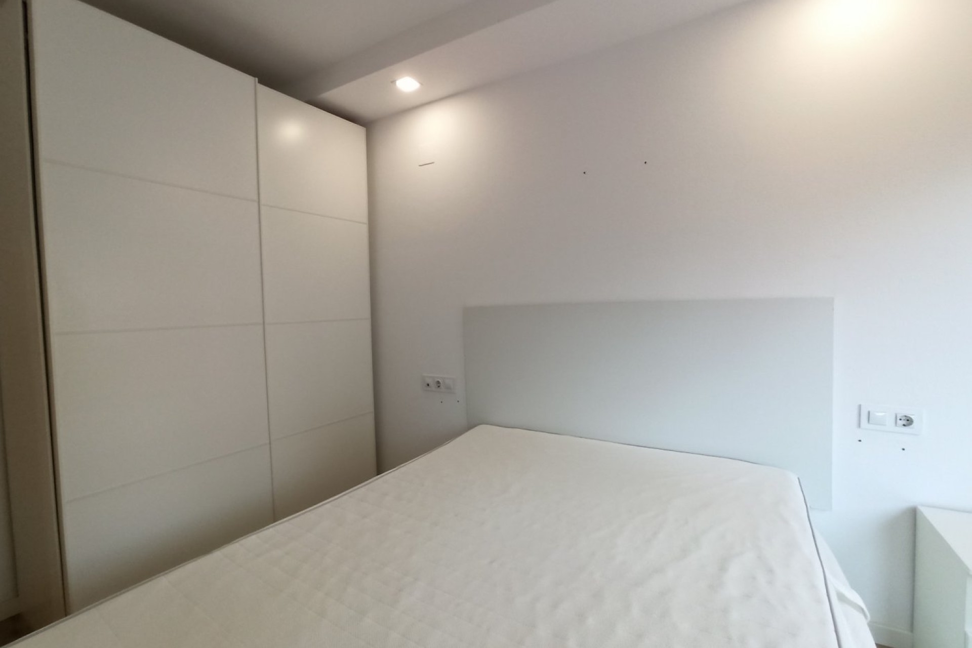 Alquiler a largo plazo - Apartment - Elche - Universidad - Ciudad deportiva
