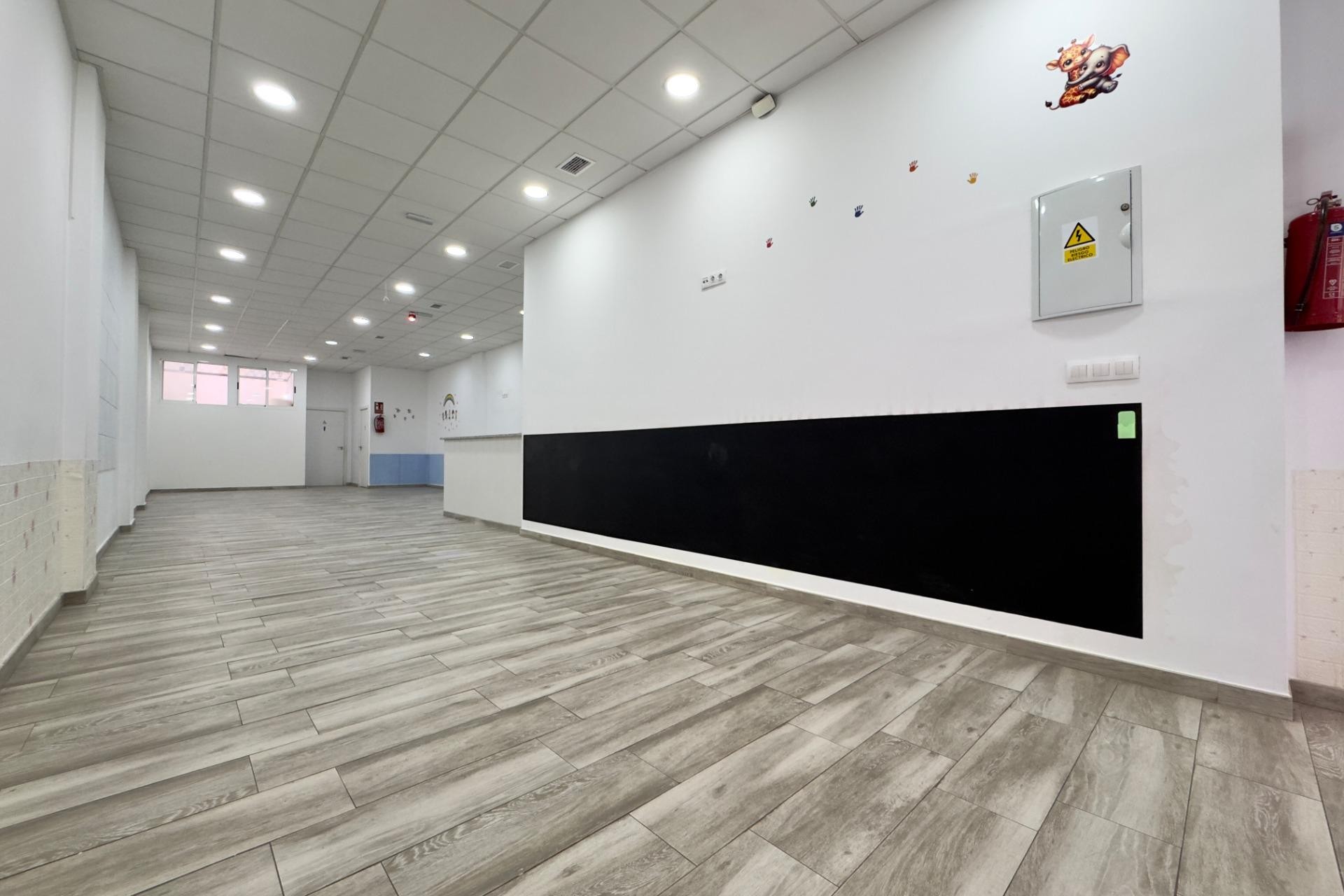 Alquiler a largo plazo - Comercial - Elche - Carrús Este