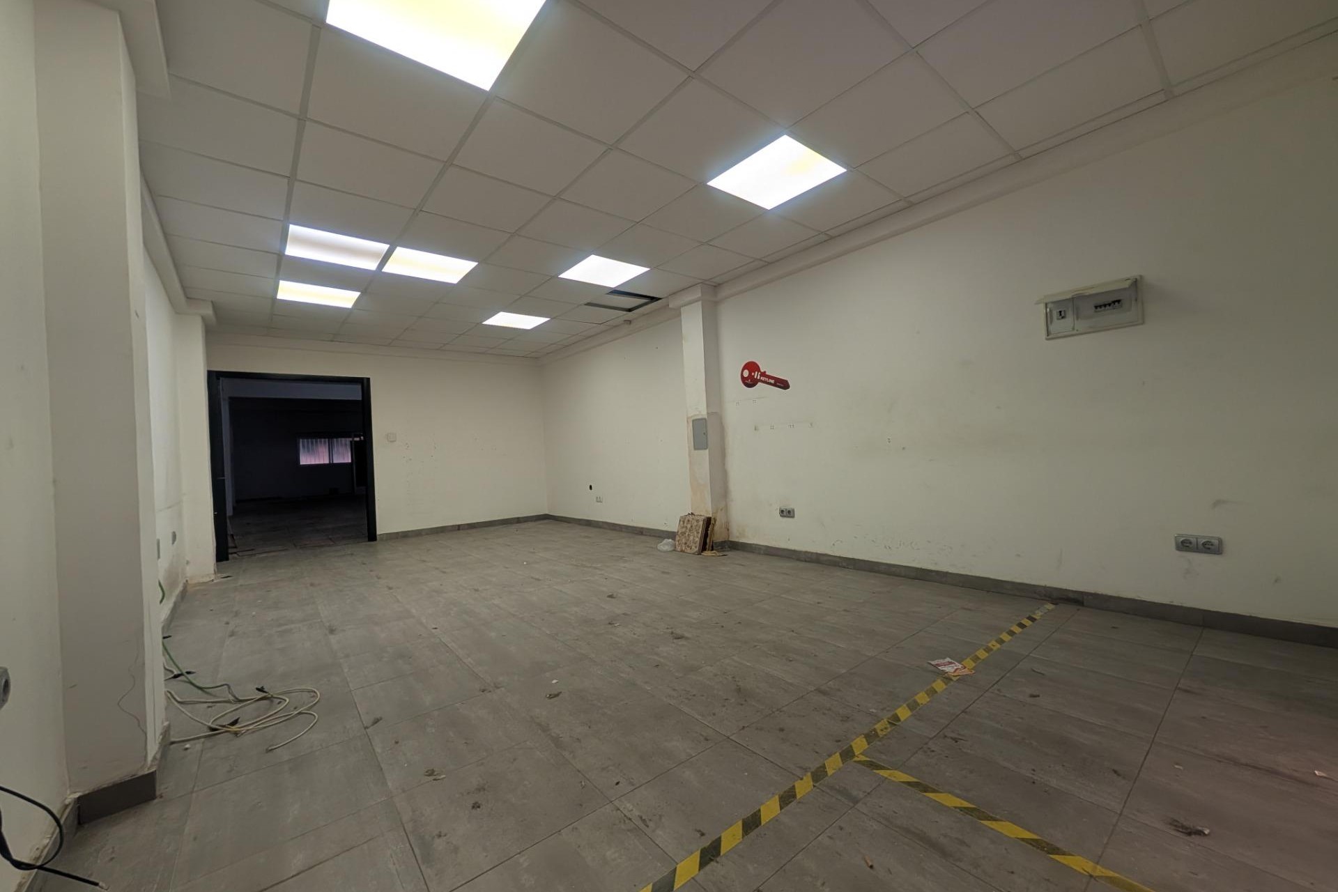 Alquiler a largo plazo - Comercial - Elche - Sector V-El Canal