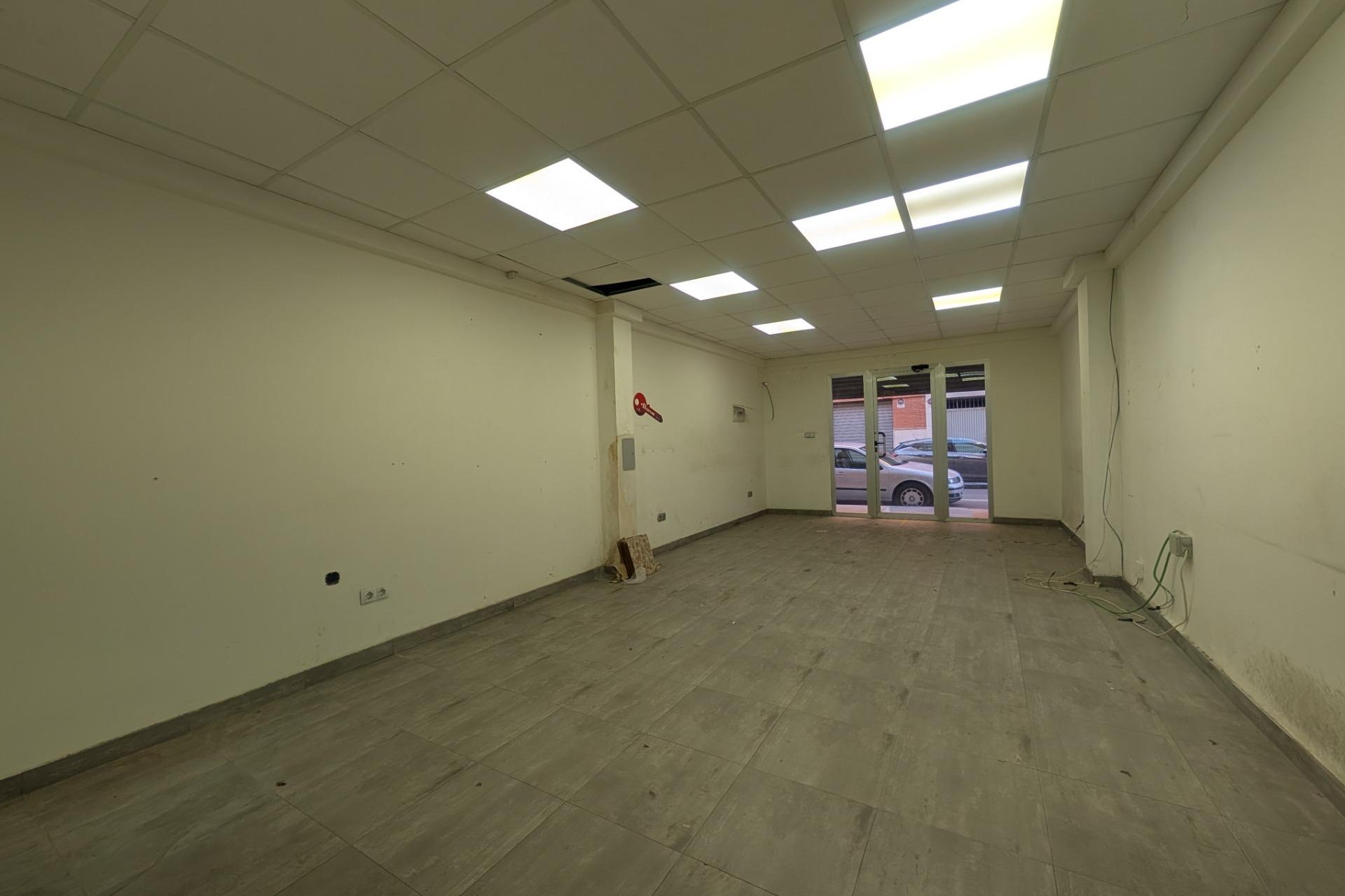 Alquiler a largo plazo - Comercial - Elche - Sector V-El Canal