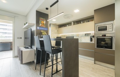 Apartamento / piso - Alquiler a largo plazo - Elche - Porcelanosa