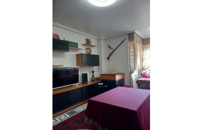 Apartamento / piso - Alquiler a largo plazo - Elche - Sector V-El Canal