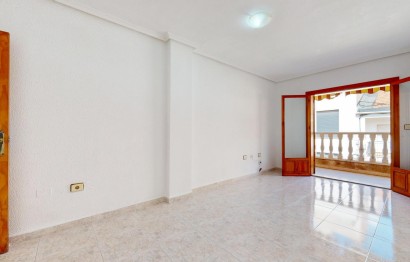 Apartamento / piso - Reventa - Pilar de la Horadada - La Torre de la Horadada
