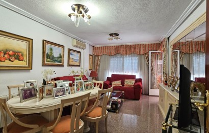Apartment / flat - Resale - Alicante - Altozano