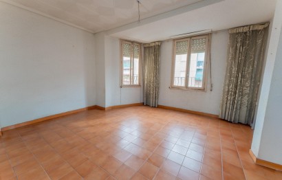 Apartment / flat - Resale - Elche - Center