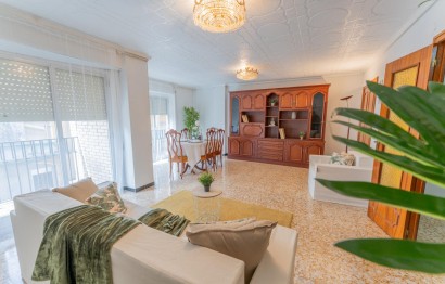 Apartment / flat - Resale - Elche - Pont Nou-Corazón de Jesús