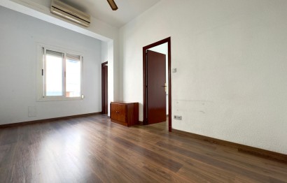 Apartment - Revente - Elche - Asilo - Pisos Azules