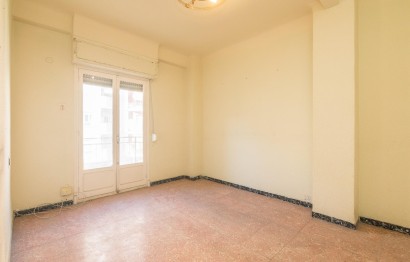 Apartment - Revente - Elche - Plaza Obispo Siuri