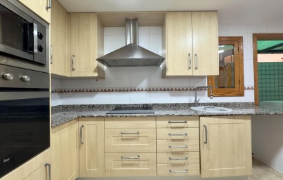 Appartement - Revente - Elche - Plaza Madrid