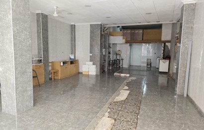 Comercial - Reventa - Elche - Carrús Este