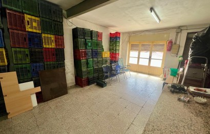 Comercial - Reventa - Elche - Toscar