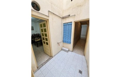 Comercial - Reventa - Elche - Toscar