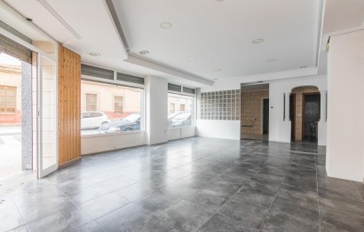 Comercial - Reventa - Torrellano - Centro