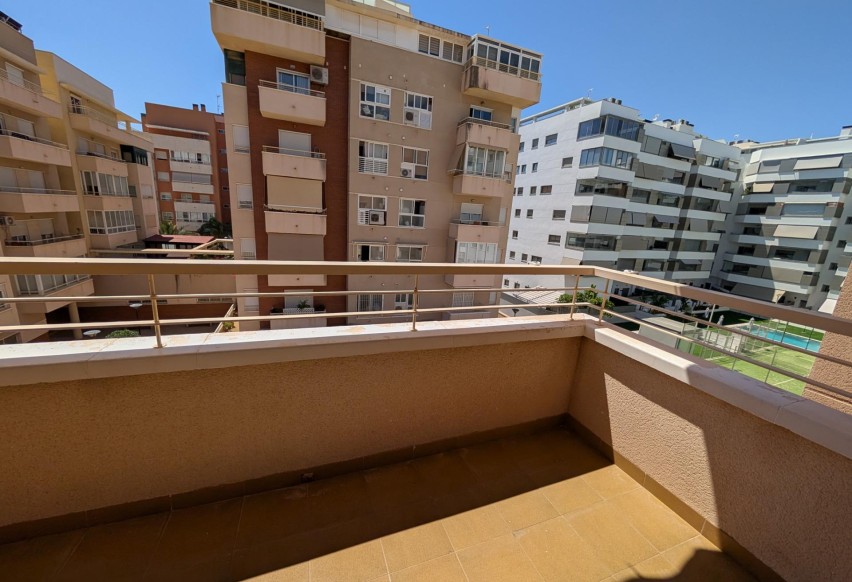 Location à long terme - Apartment - Elche - Porcelanosa
