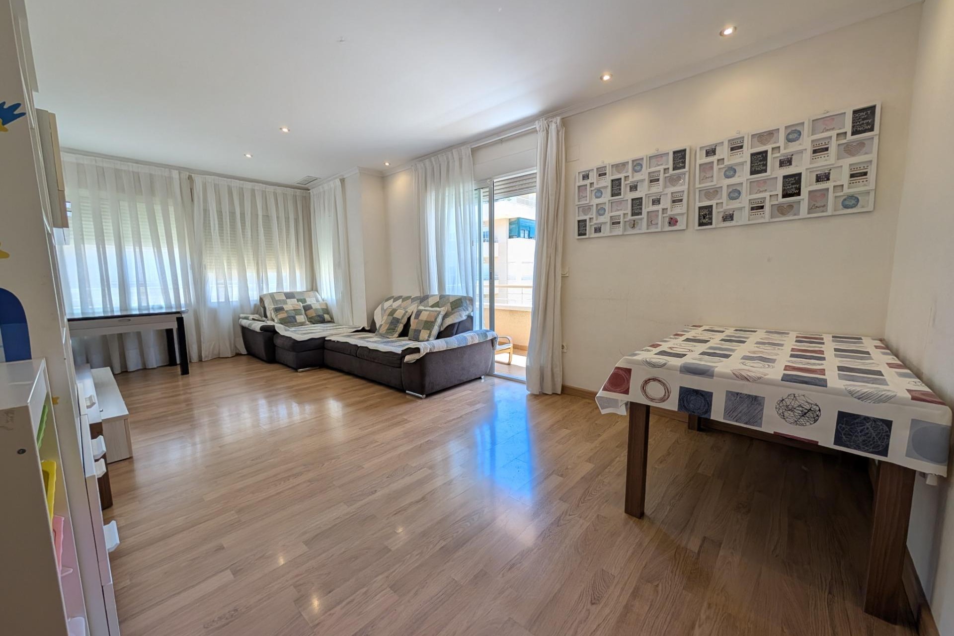 Location à long terme - Apartment - Elche - Porcelanosa