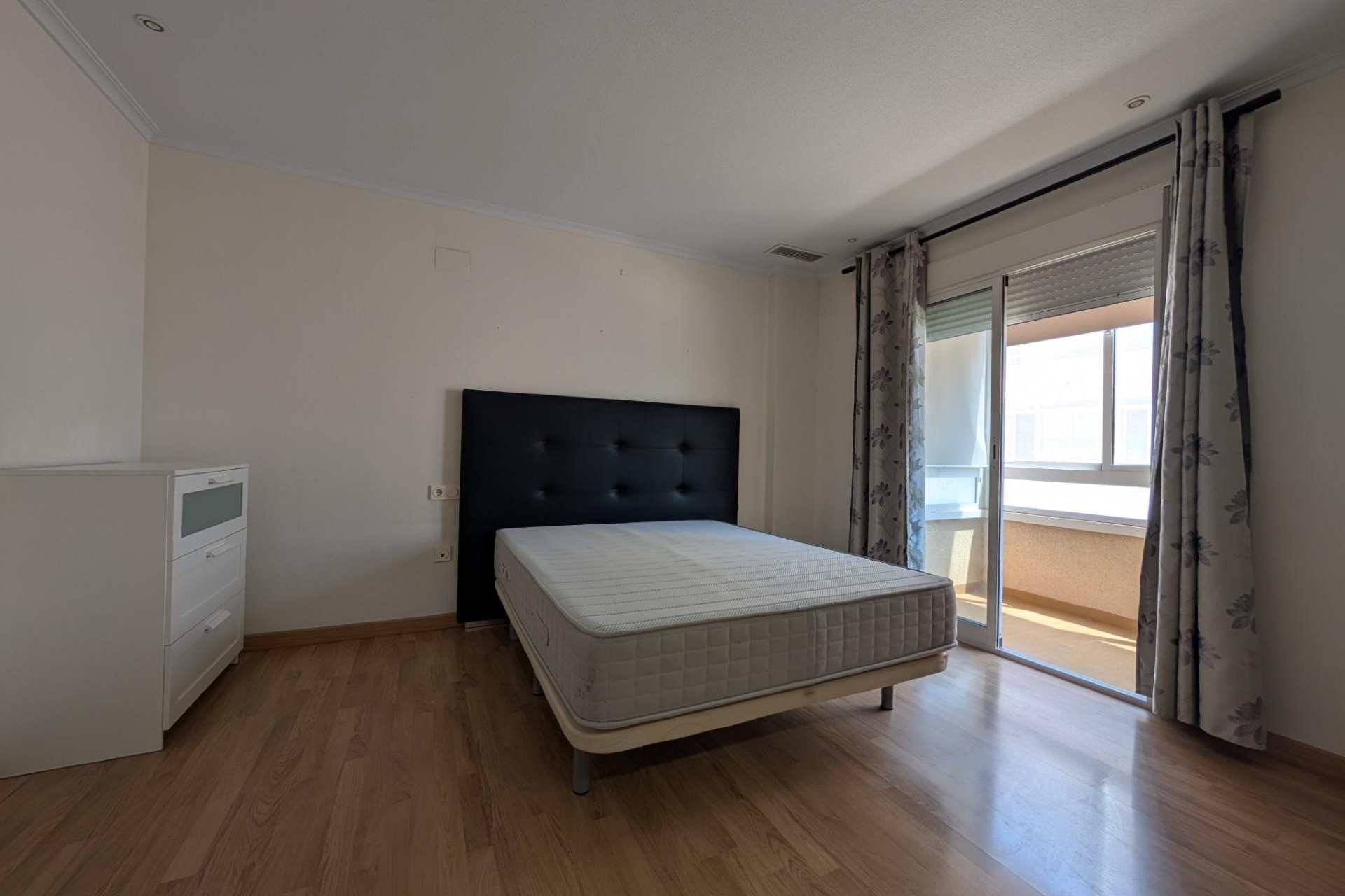 Location à long terme - Apartment - Elche - Porcelanosa