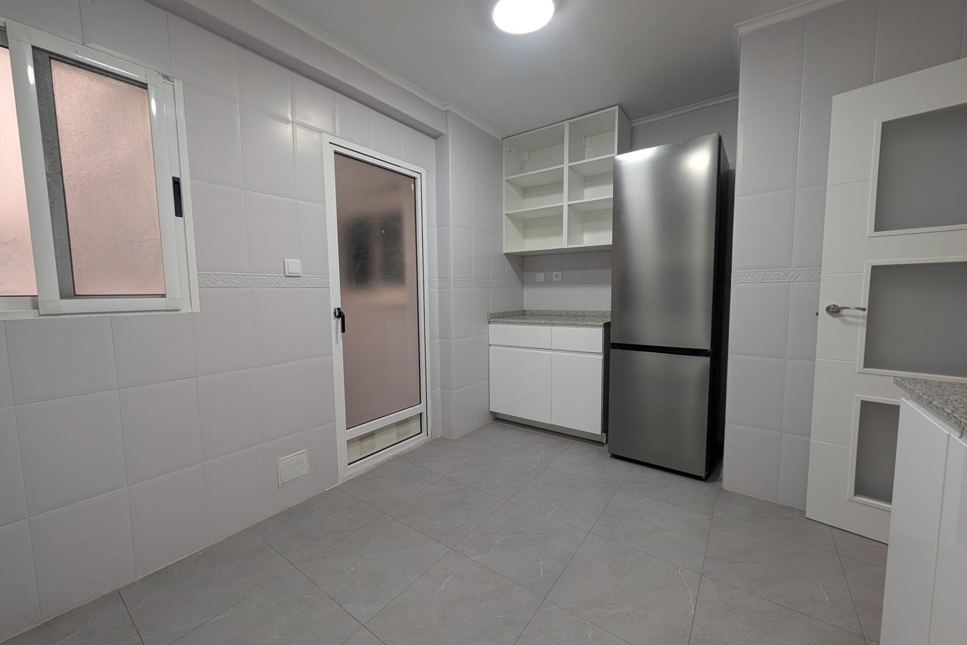 Location à long terme - Appartement - Elche - Carrús Este