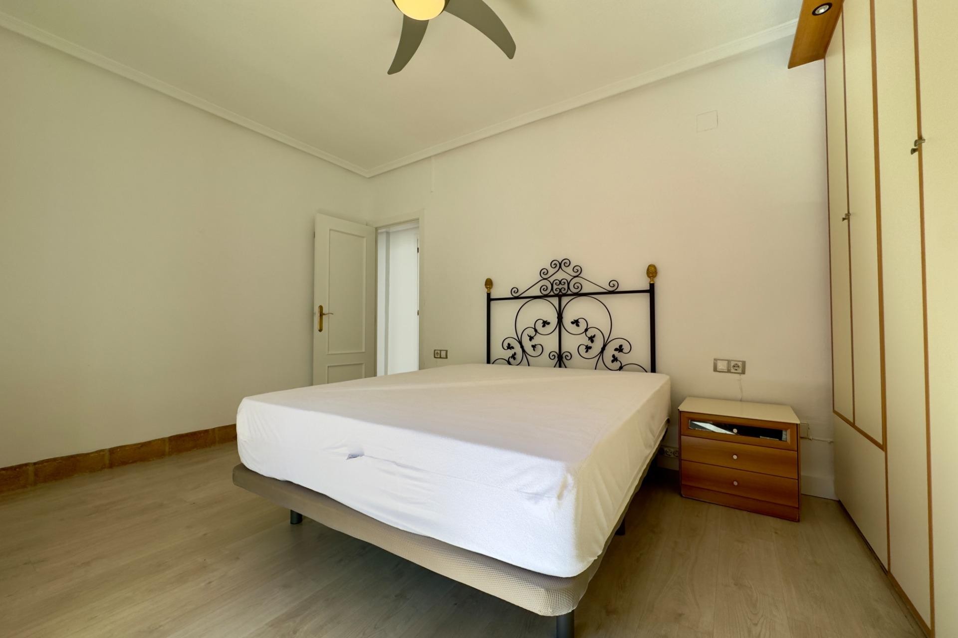 Location à long terme - Appartement - Elche - Plaza Madrid