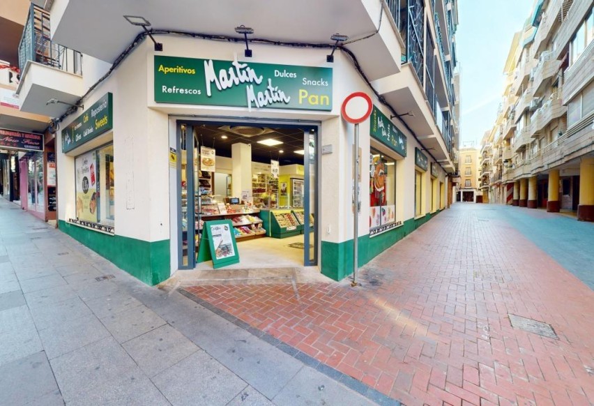 Location à long terme - Commercial - Benidorm - Levante