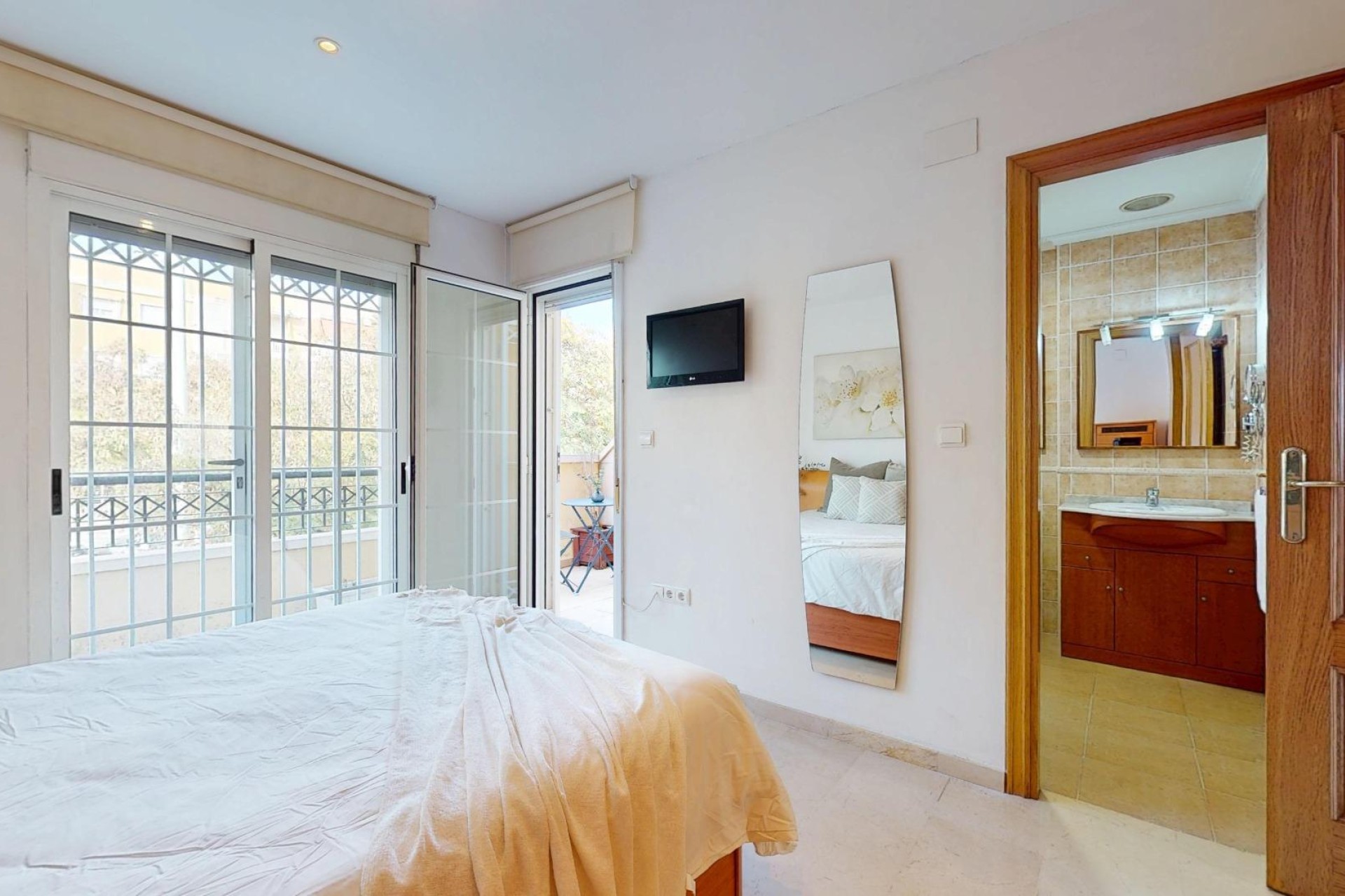 Long Term Rental - Bungalow - Elche - Campo de Fútbol
