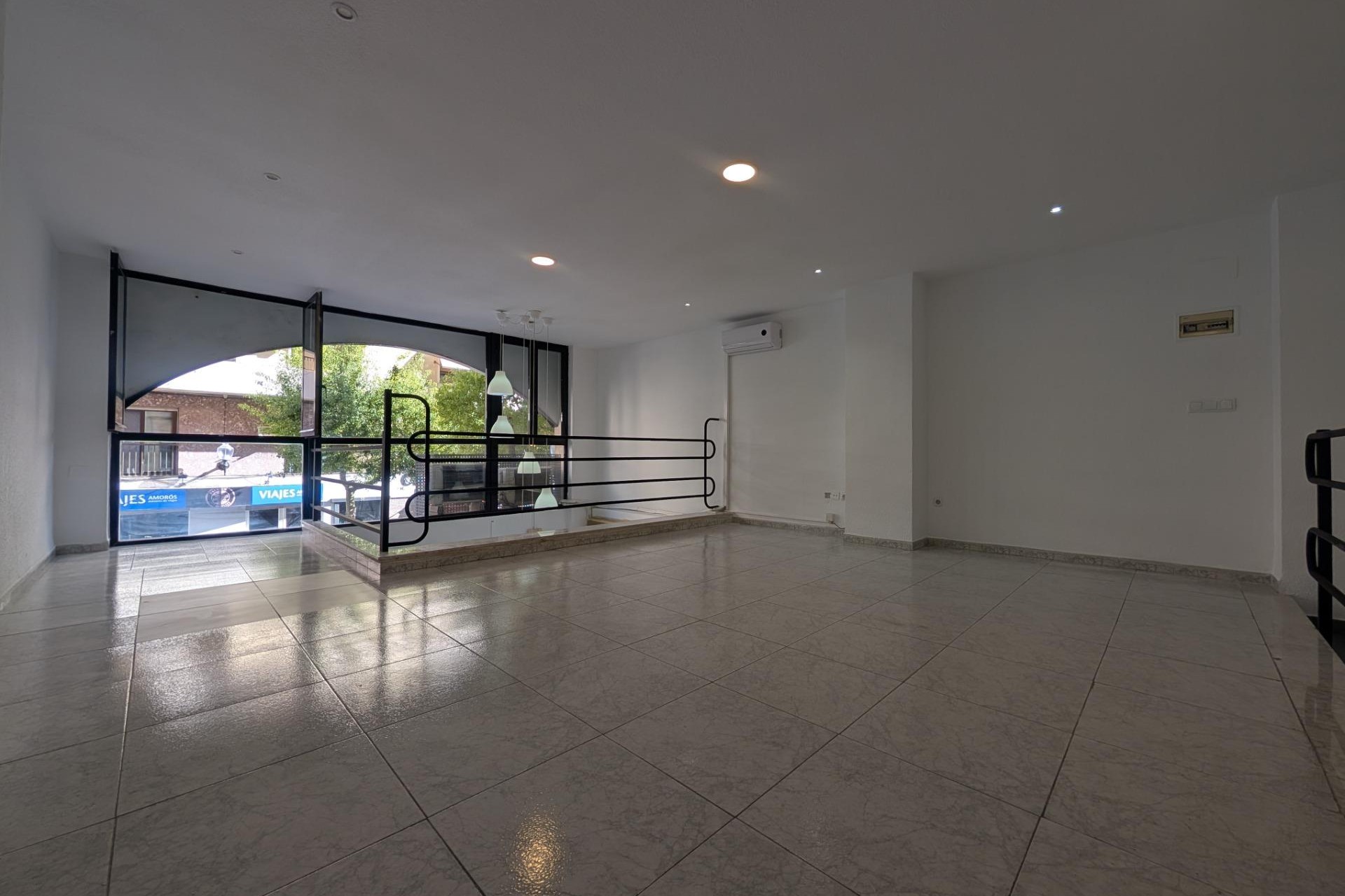 Long Term Rental - Commercial - Elche - Corazon de Jesus