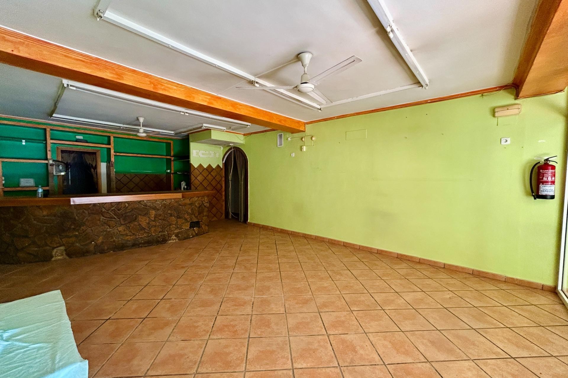 Long Term Rental - Commercial - Elche - Corazon de Jesus