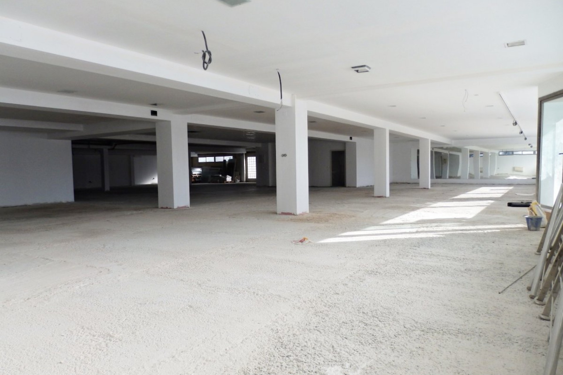 Long Term Rental - Commercial - Elche - Corte Ingles