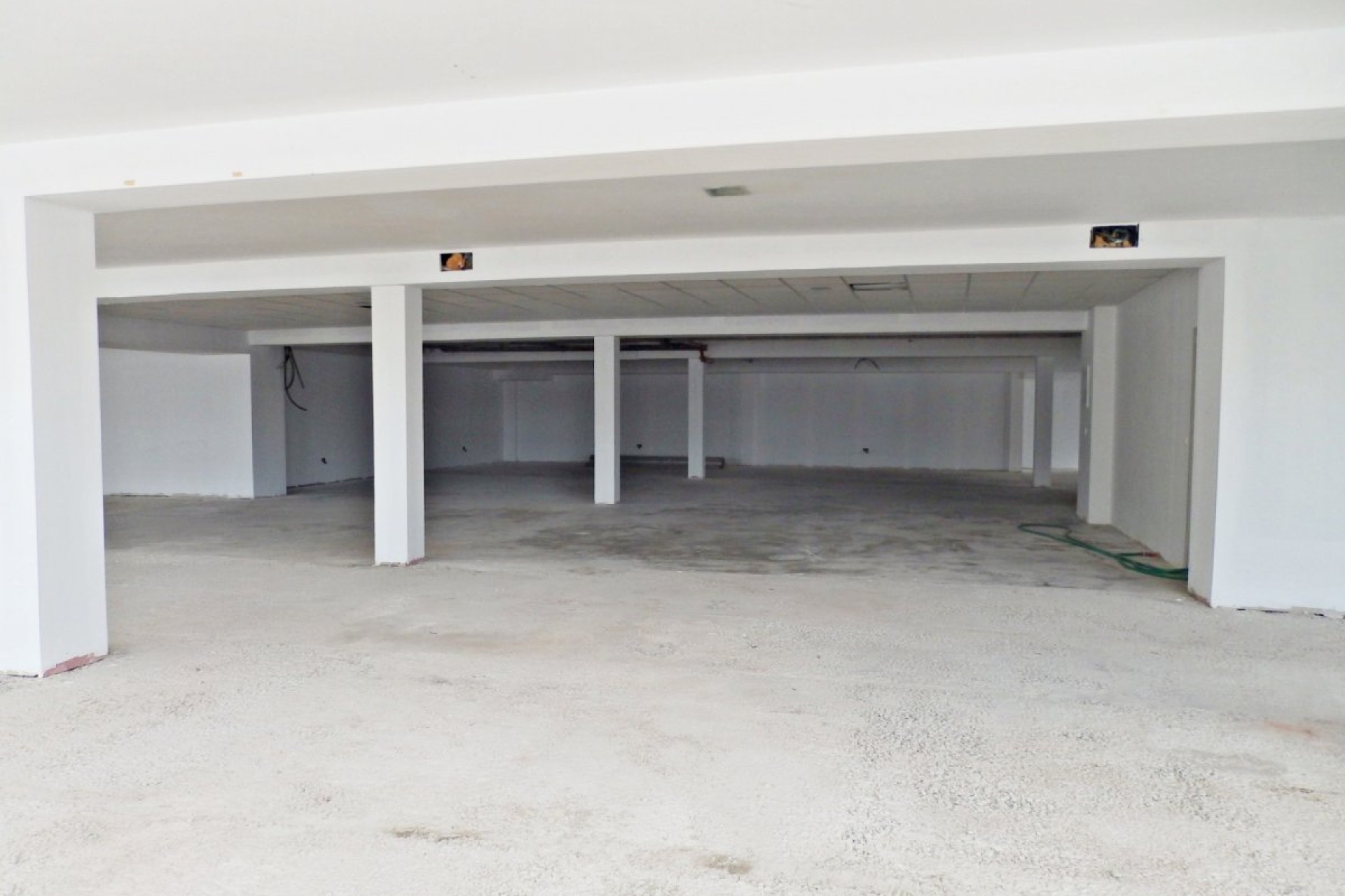Long Term Rental - Commercial - Elche - Corte Ingles
