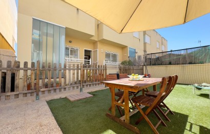Maison de ville - Revente - Hondón de los Fráiles - PUEBLO