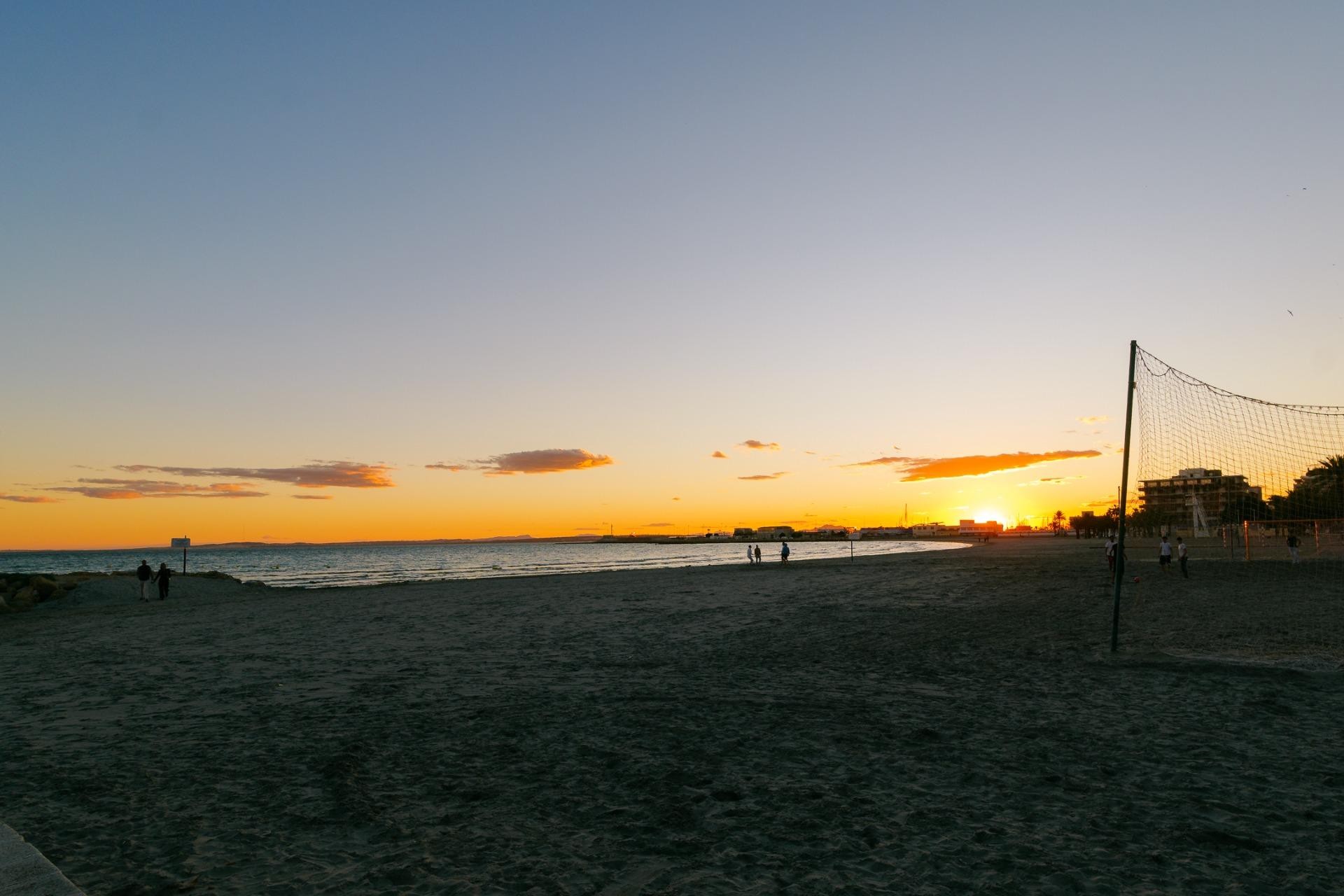 Nouvelle construction - Negocio - Santa Pola - Playa Levante
