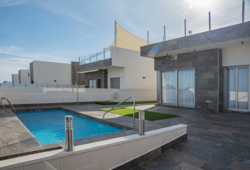 Obra nueva - Villa - Orihuela Costa - PAU 8