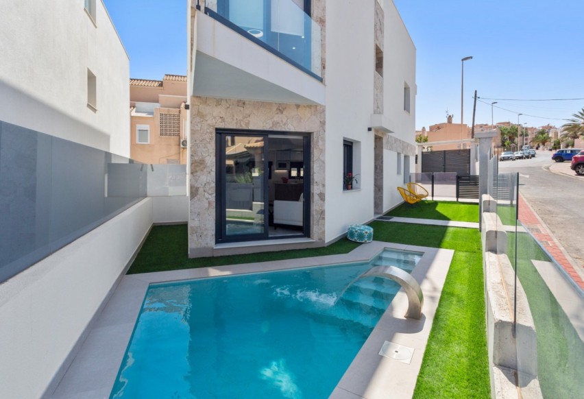 Obra nueva - Villa - Torrevieja - Torrejón