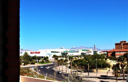 Plot - Reventa - Alicante - Babel