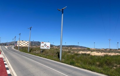 Plot - Reventa - Pinoso - A 1 km de pinoso