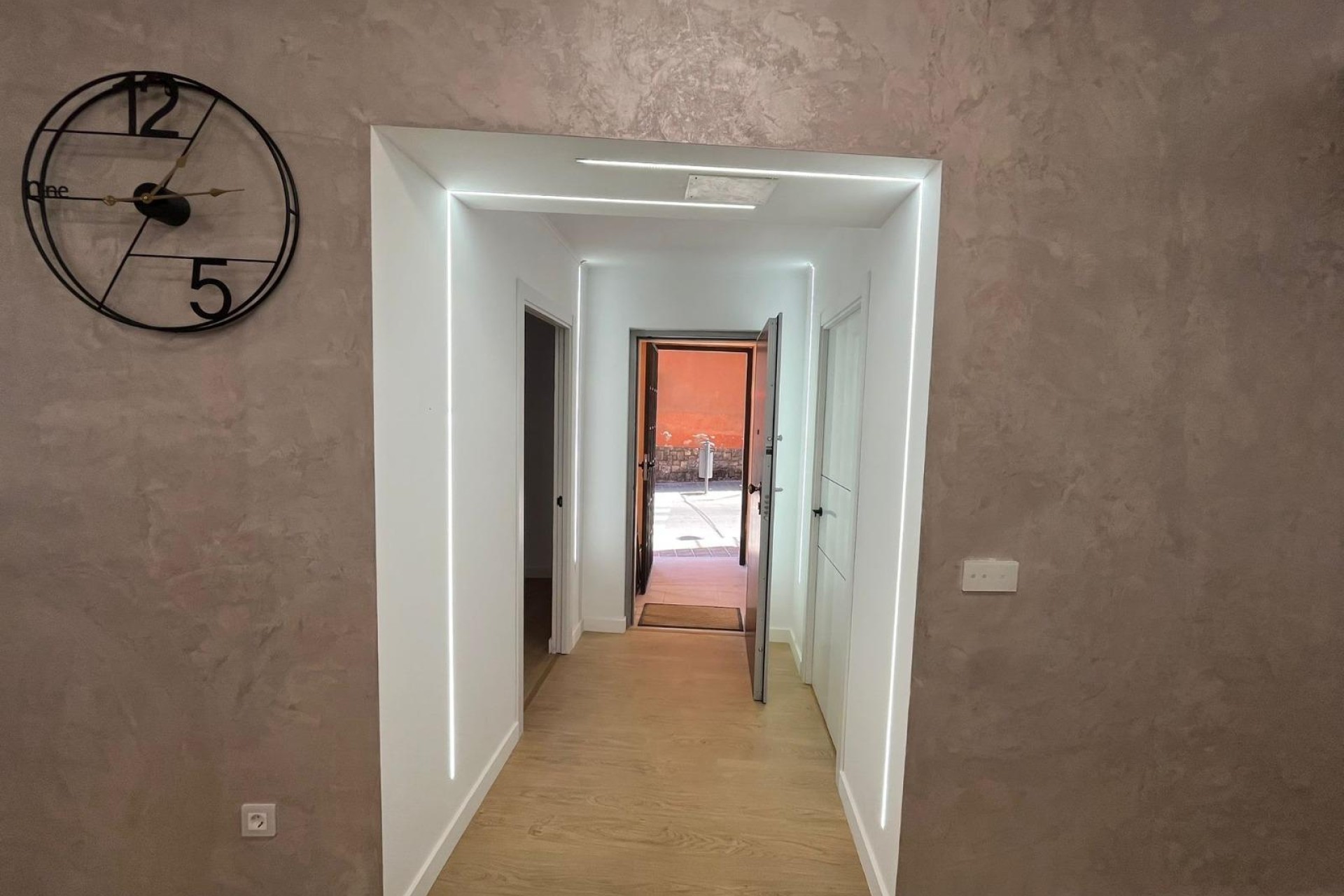 Resale - Apartment - Alicante - Altozano