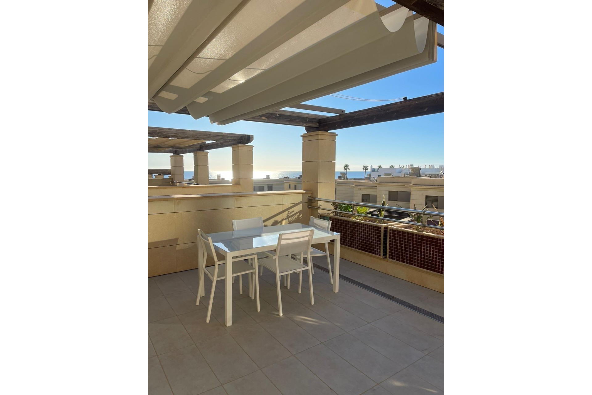 Resale - Apartment - Arenales del Sol - Calle albacete