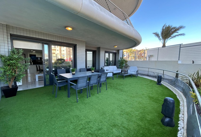 Resale - Apartment - Arenales del Sol